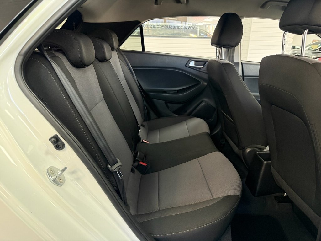 Used Hyundai i20 2019 for sale - 78030055: Photo 5