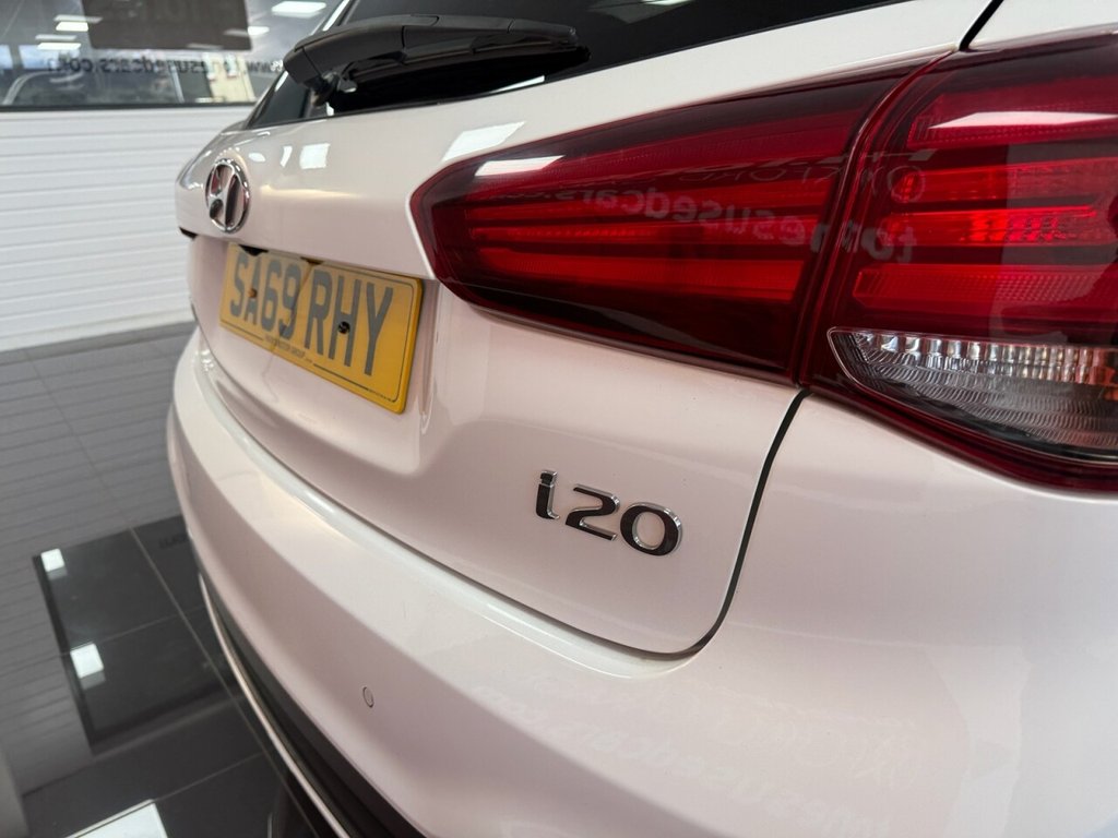 Used Hyundai i20 2019 for sale - 78030055: Photo 8