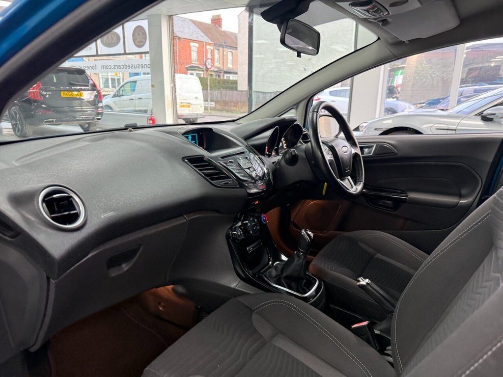 Used Ford Fiesta 2015 for sale - 77609344: Photo 14