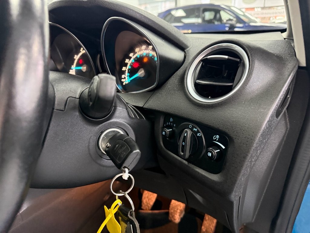 Used Ford Fiesta 2015 for sale - 77609344: Photo 24