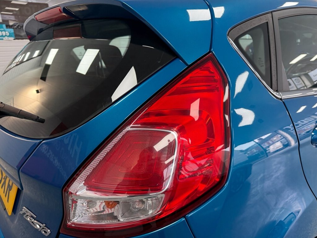 Used Ford Fiesta 2015 for sale - 77609344: Photo 7