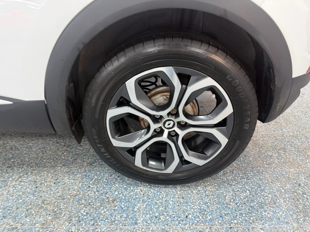 Used Renault Captur 2023 for sale - 76973885: Photo 13