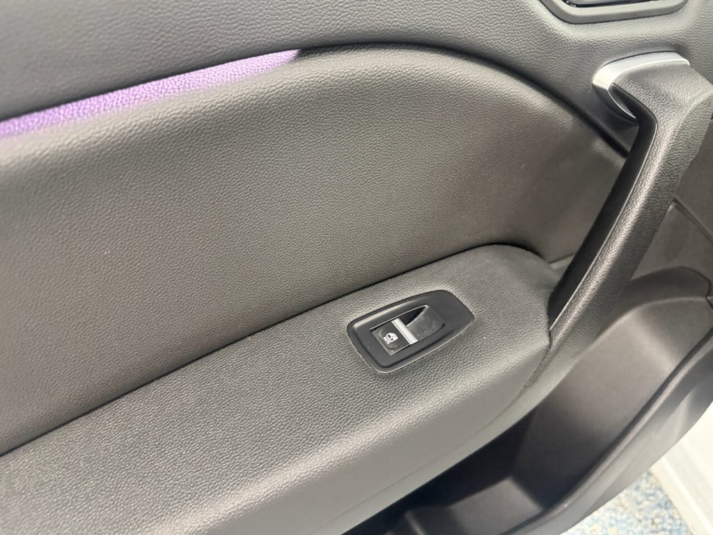 Used Renault Captur 2023 for sale - 76973885: Photo 17