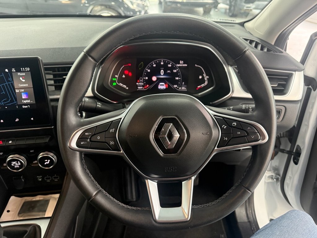 Used Renault Captur 2023 for sale - 76973885: Photo 27