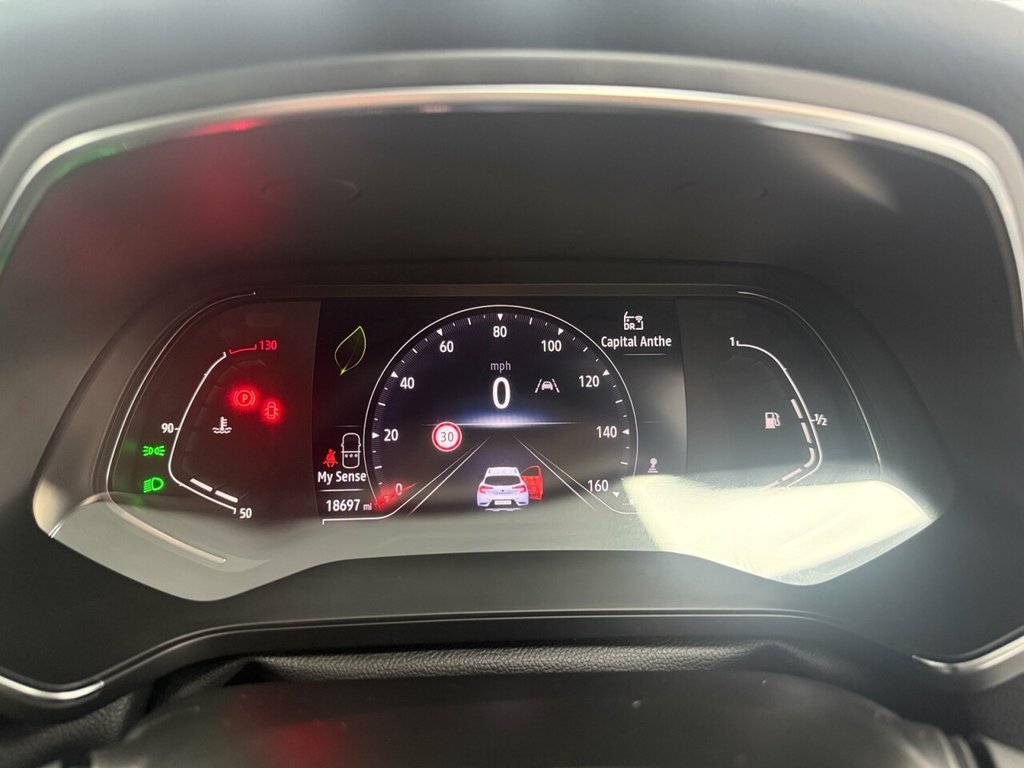 Used Renault Captur 2023 for sale - 76973885: Photo 30