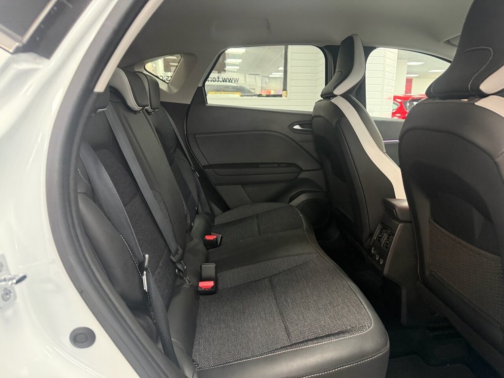 Used Renault Captur 2023 for sale - 76973885: Photo 5