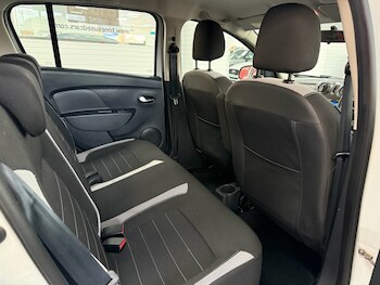 Used Dacia Sandero Stepway 2020 for sale - 78543584: Photo