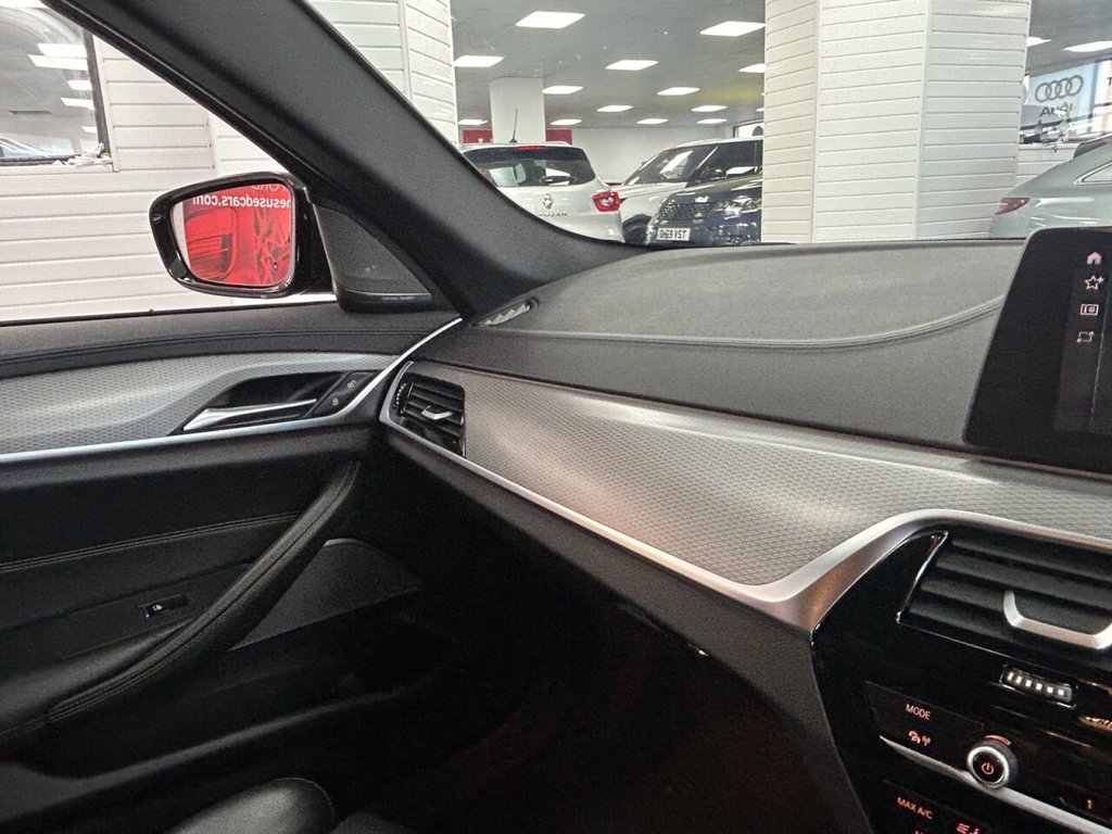 Used BMW 5 Series 2018 for sale - 76776551: Photo 31