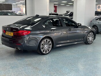 Used BMW 5 Series 2018 for sale - 76776551: Photo