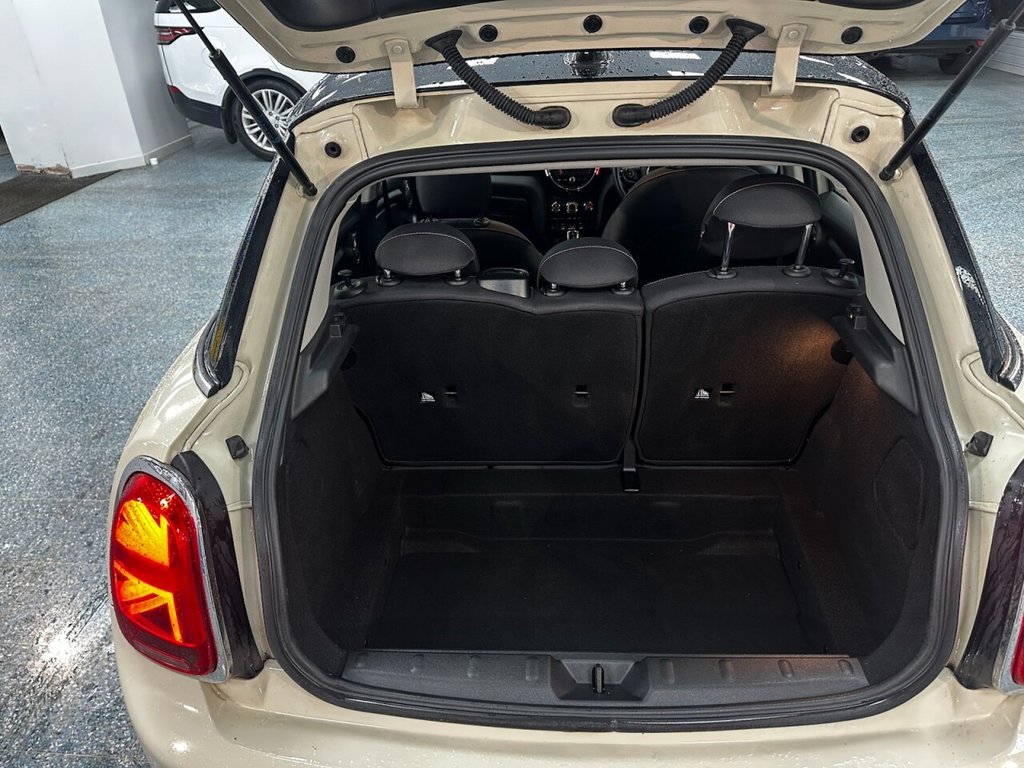 Used MINI Hatch 2019 for sale - 76776714: Photo 12
