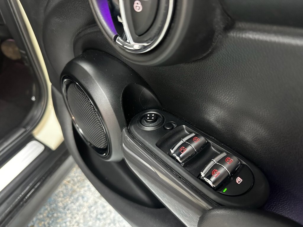 Used MINI Hatch 2019 for sale - 76776714: Photo 28