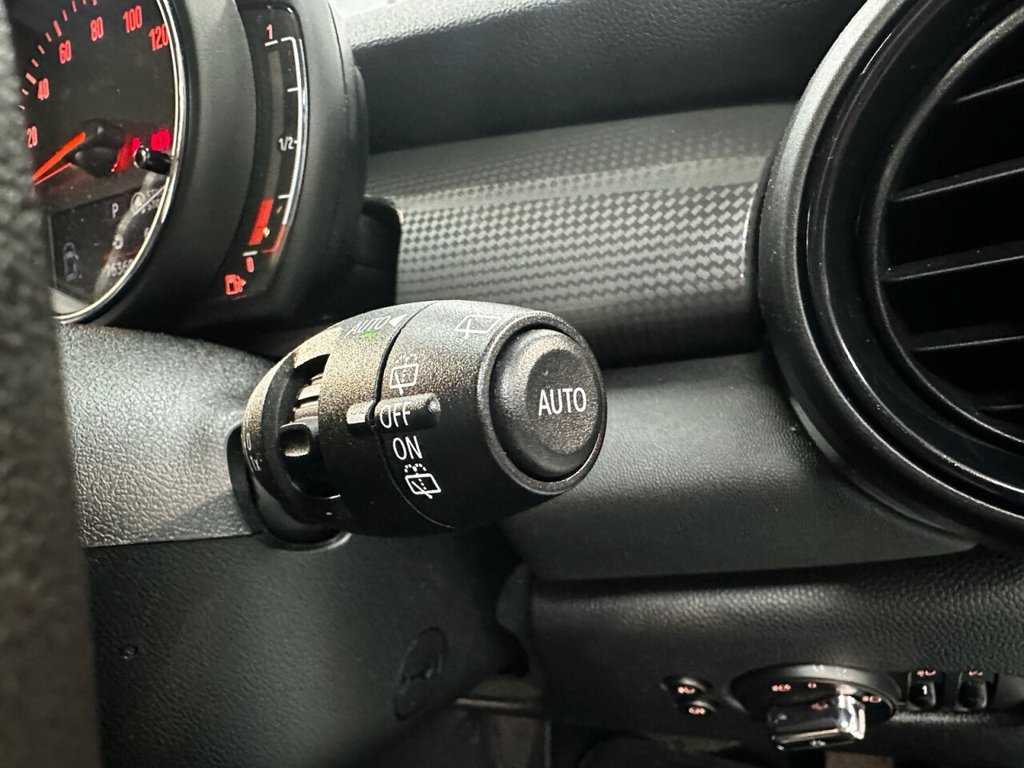 Used MINI Hatch 2019 for sale - 76776714: Photo 37