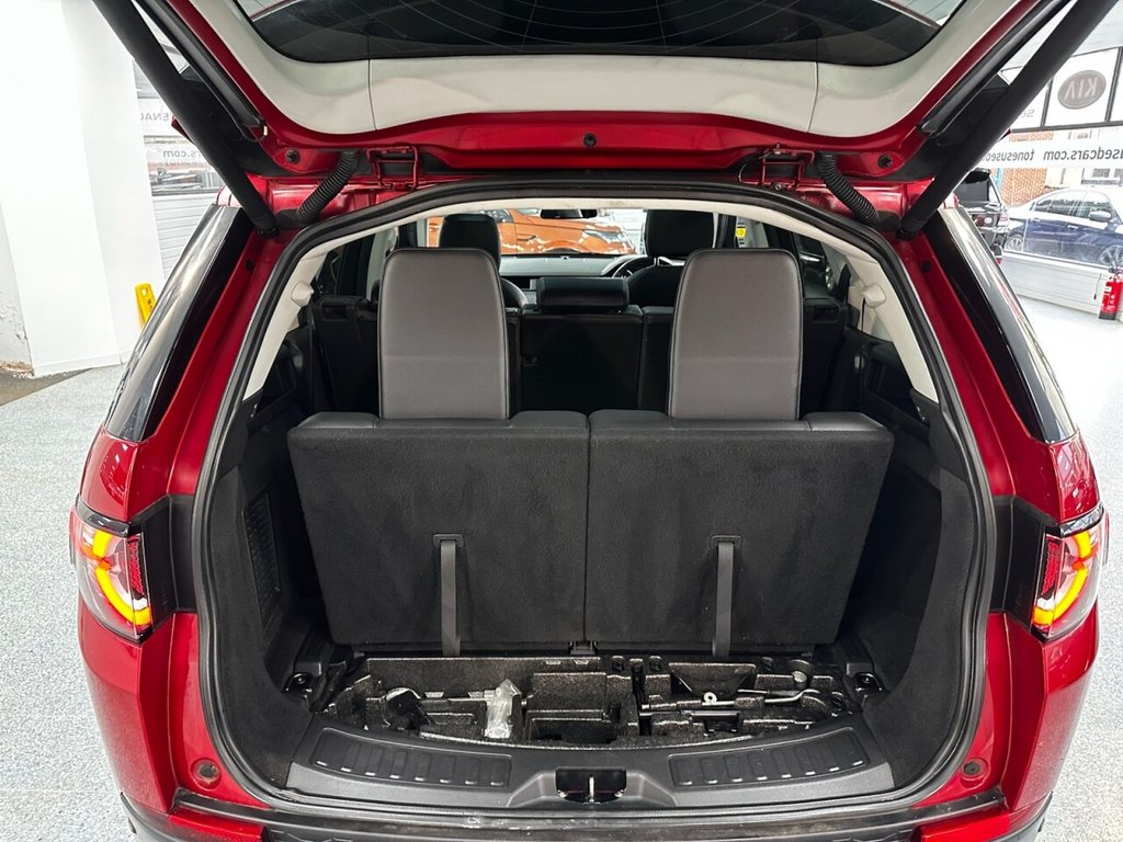 Used Land Rover Discovery Sport 2016 for sale - 76776705: Photo 13