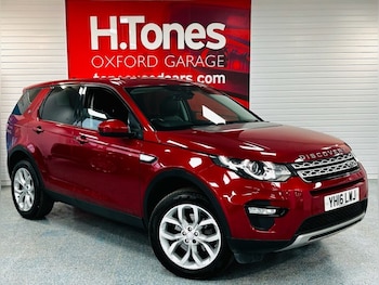 Used Land Rover Discovery Sport 2016 for sale - 76776705: Photo