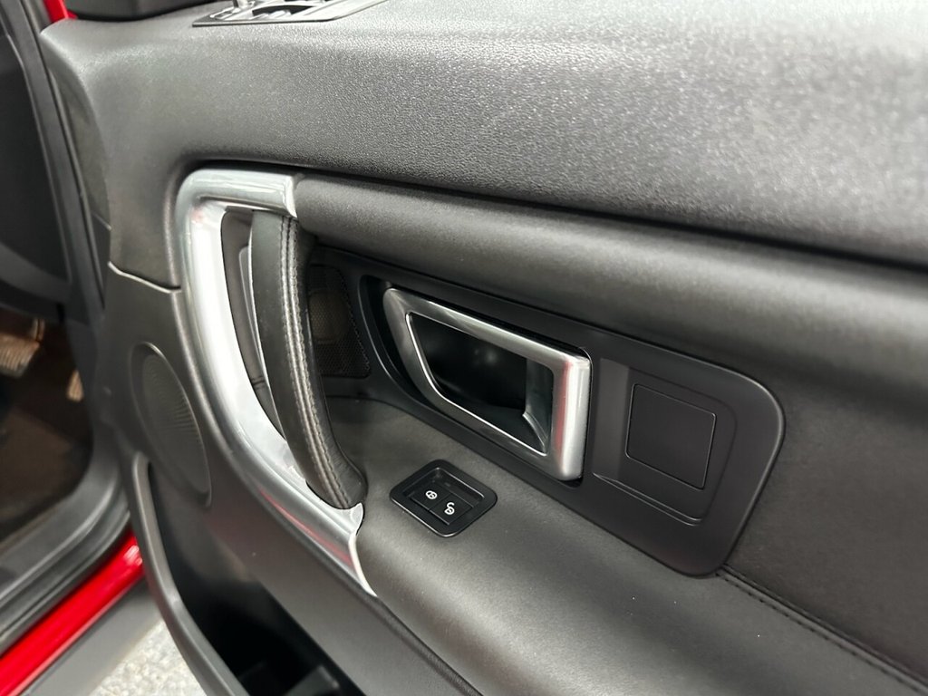 Used Land Rover Discovery Sport 2016 for sale - 76776705: Photo 40