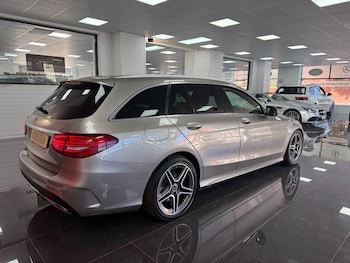 Used Mercedes-Benz C Class 2019 for sale - 78570208: Photo
