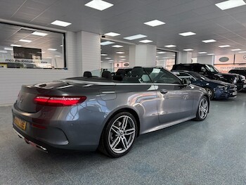 Used Mercedes-Benz E Class 2017 for sale - 76776599: Photo