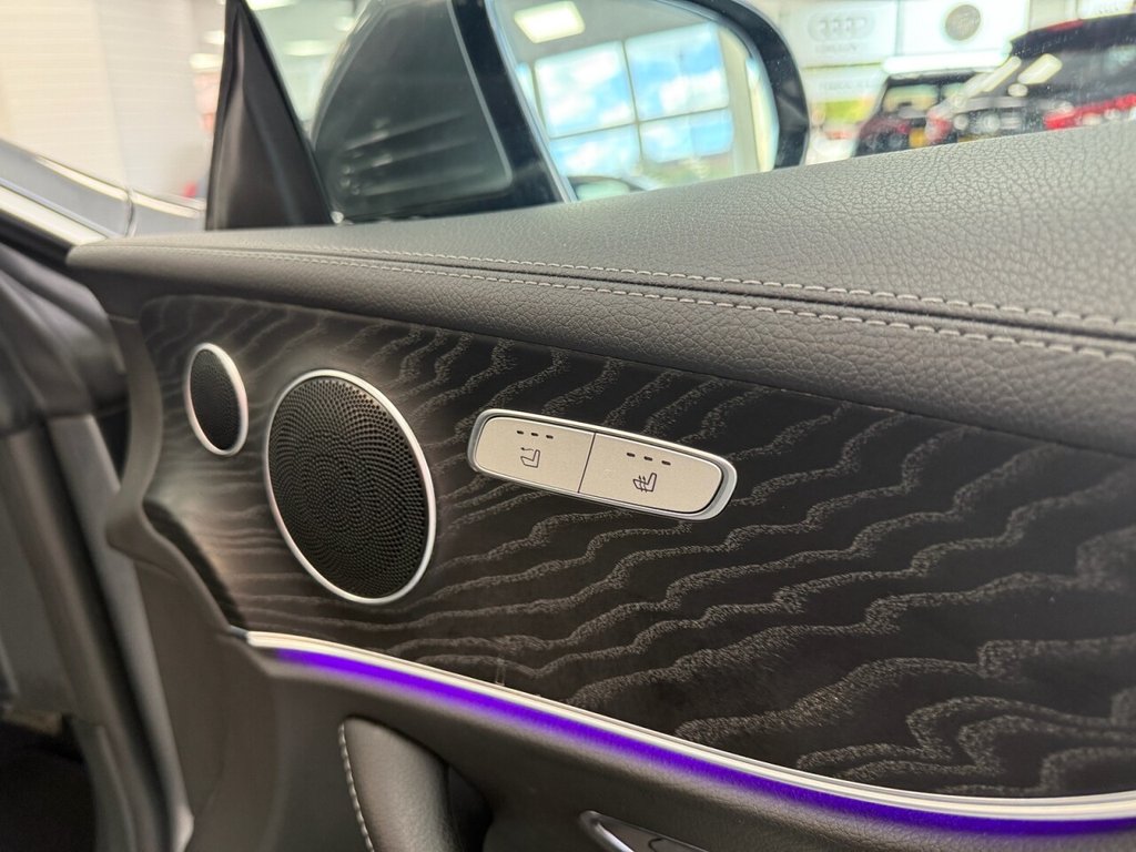 Used Mercedes-Benz E Class 2017 for sale - 76776599: Photo 31