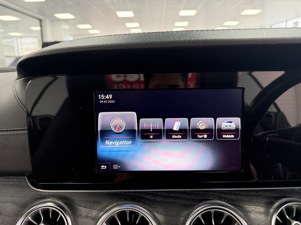 Used Mercedes-Benz E Class 2017 for sale - 76776599: Photo 38