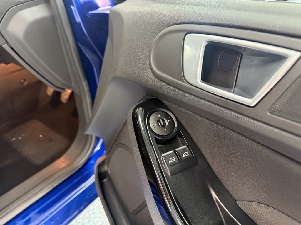 Used Ford Fiesta 2017 for sale - 76776602: Photo 22