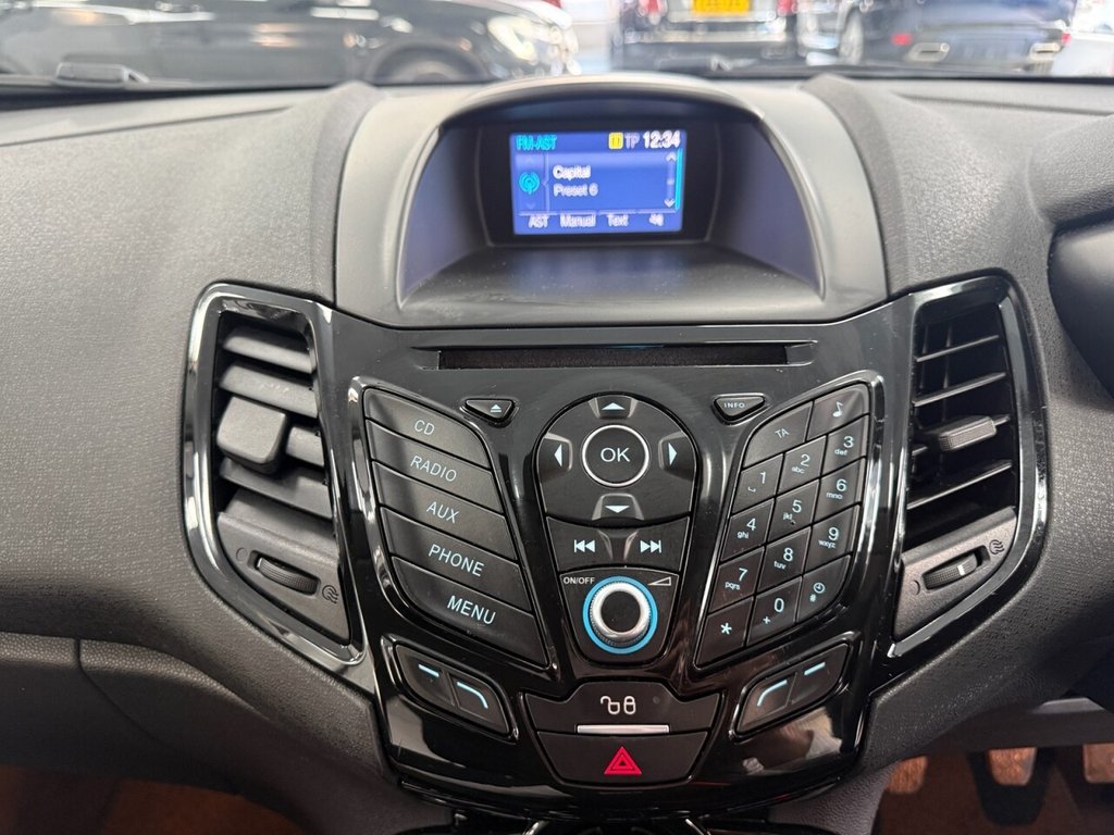 Used Ford Fiesta 2017 for sale - 76776602: Photo 33