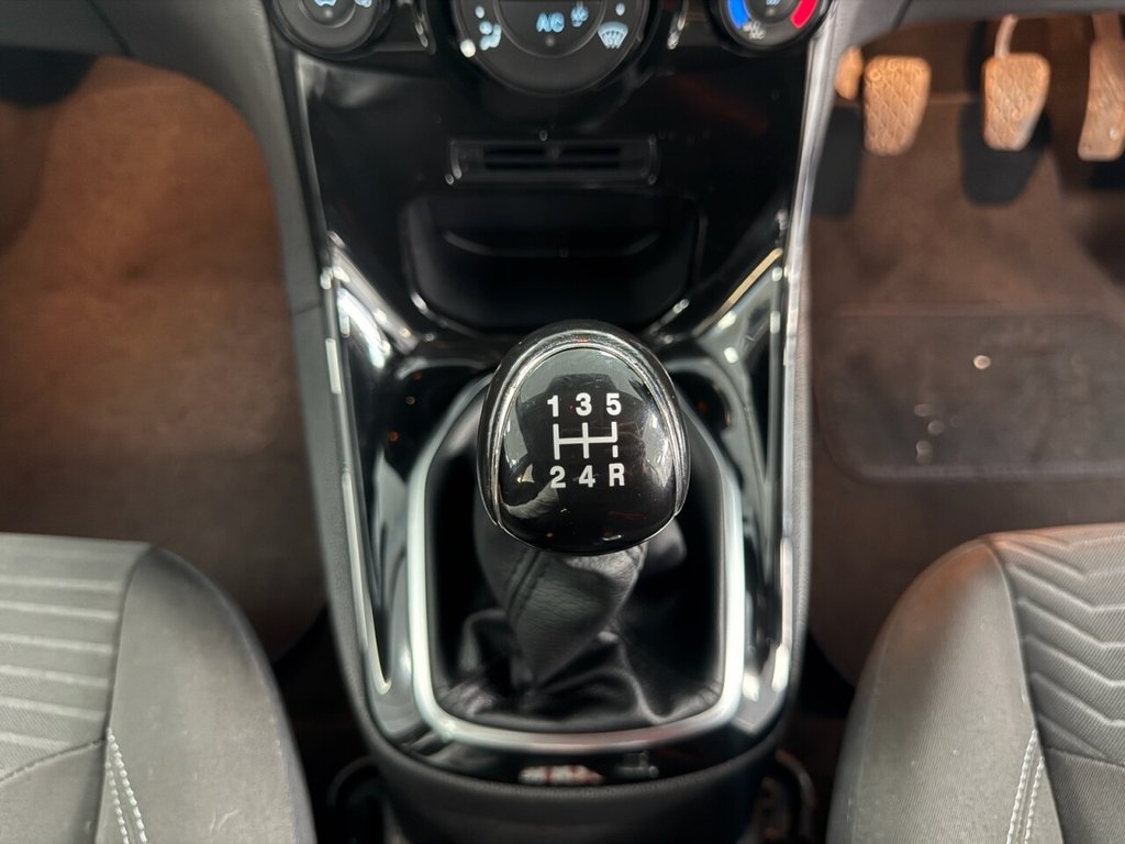 Used Ford Fiesta 2017 for sale - 76776602: Photo 35