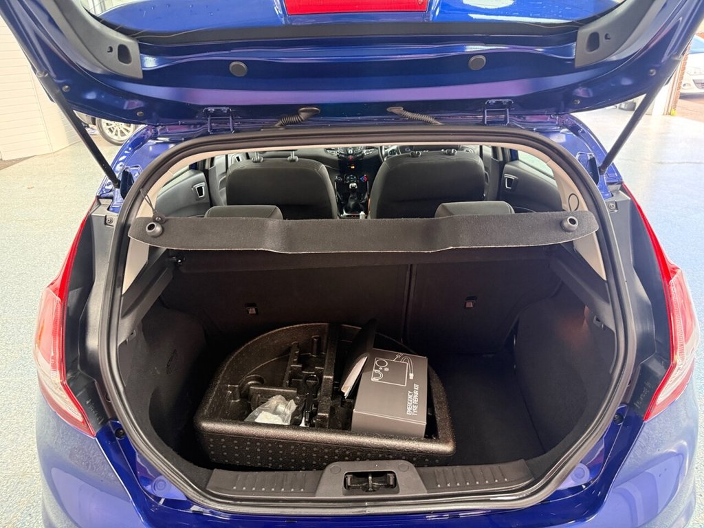 Used Ford Fiesta 2017 for sale - 76776602: Photo 8