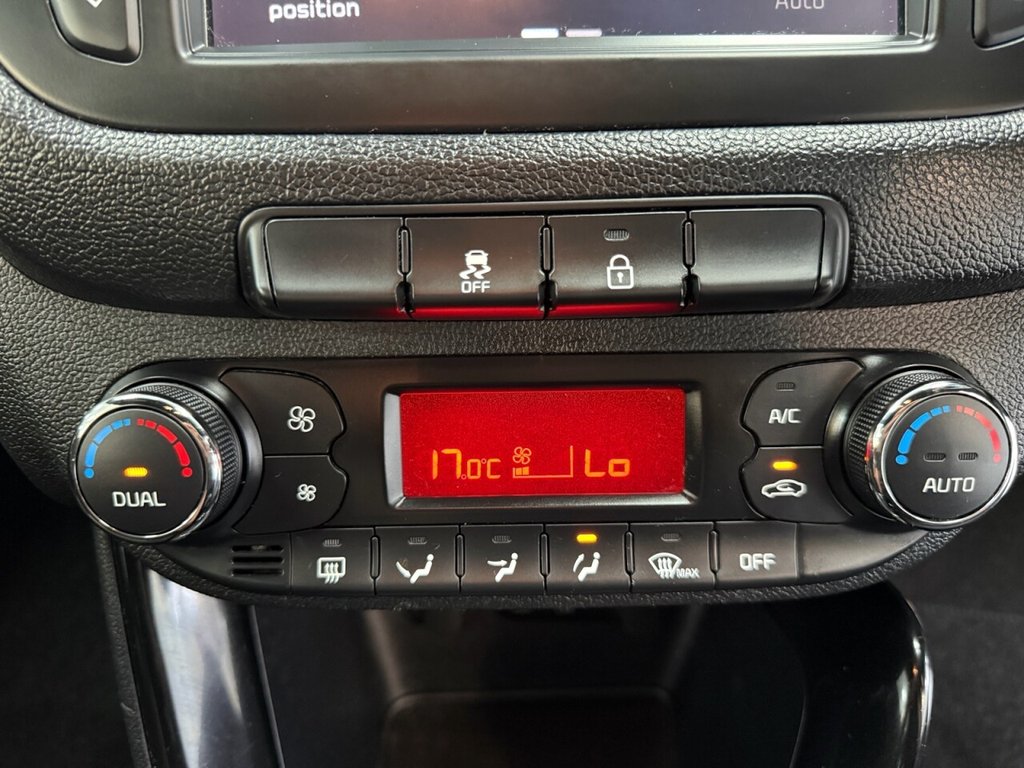 Used Kia Ceed 2018 for sale - 76776546: Photo 45