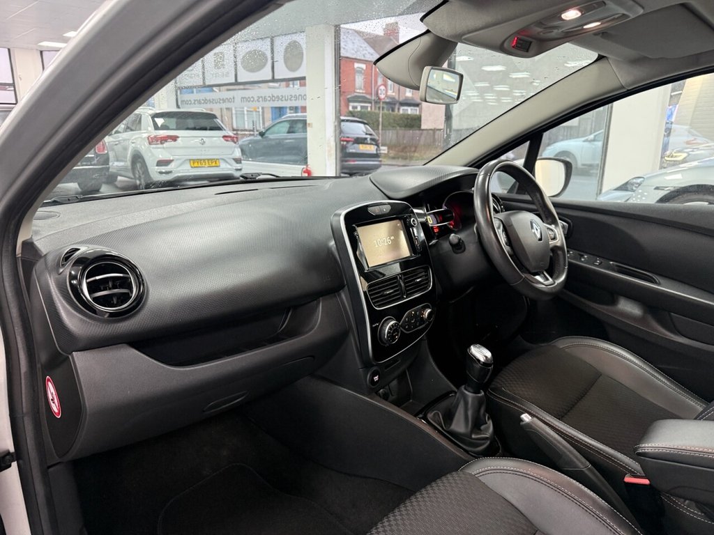 Used Renault Clio 2016 for sale - 77463642: Photo 12