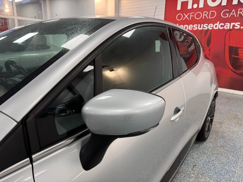 Used Renault Clio 2016 for sale - 77463642: Photo 16