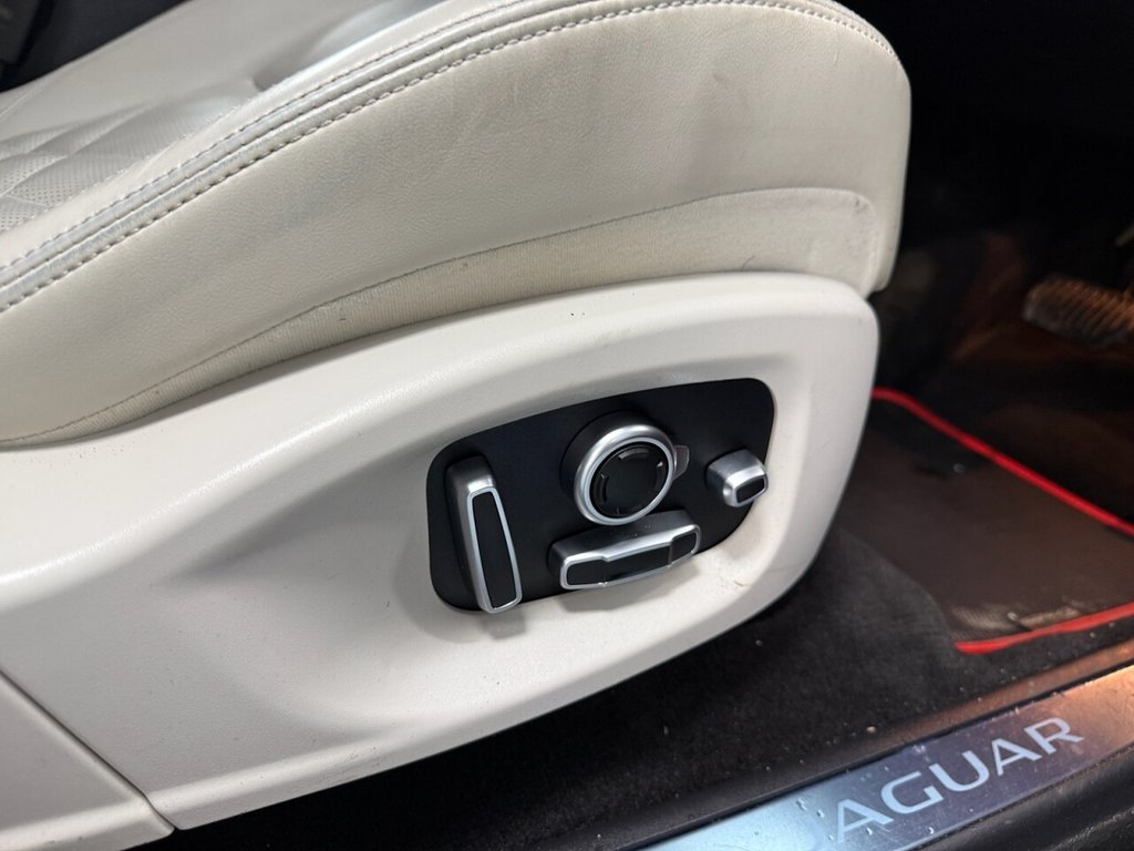 Used Jaguar E-Pace 2020 for sale - 76986146: Photo 33