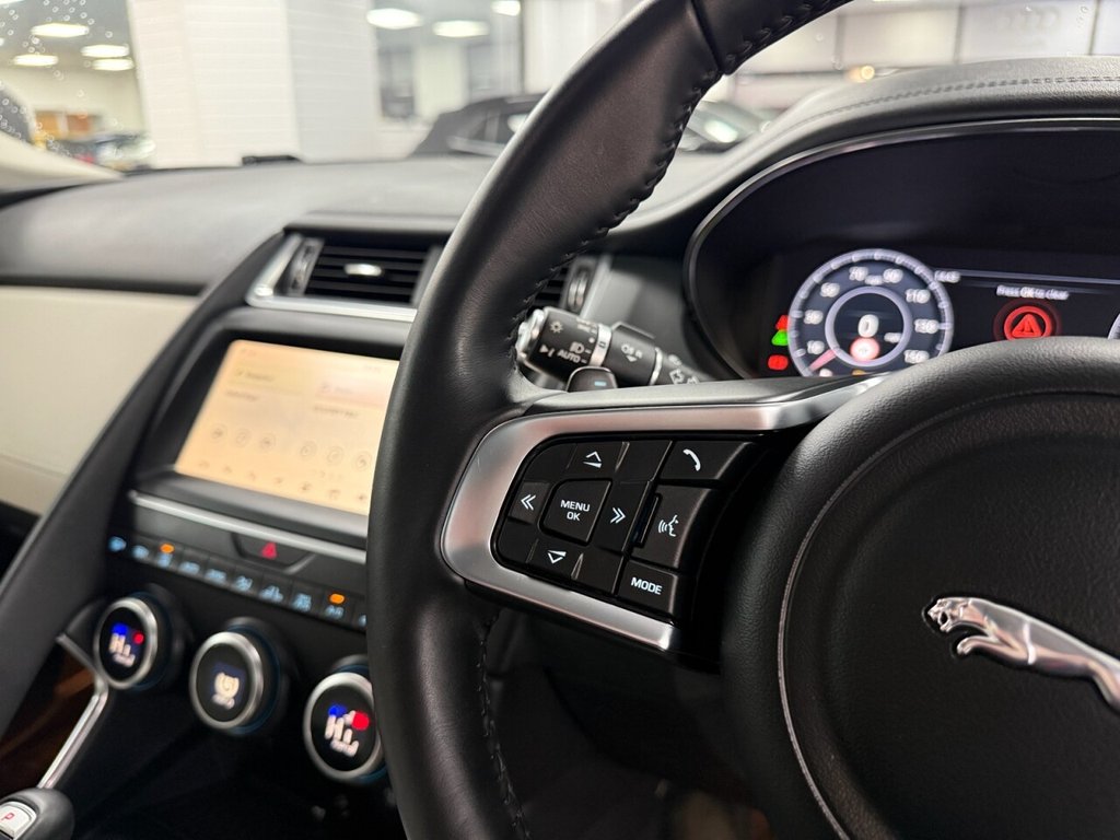 Used Jaguar E-Pace 2020 for sale - 76986146: Photo 36