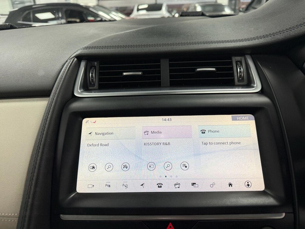 Used Jaguar E-Pace 2020 for sale - 76986146: Photo 39