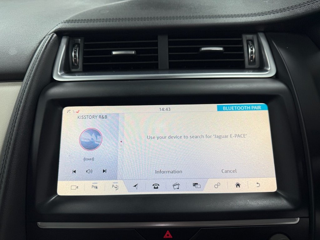 Used Jaguar E-Pace 2020 for sale - 76986146: Photo 41