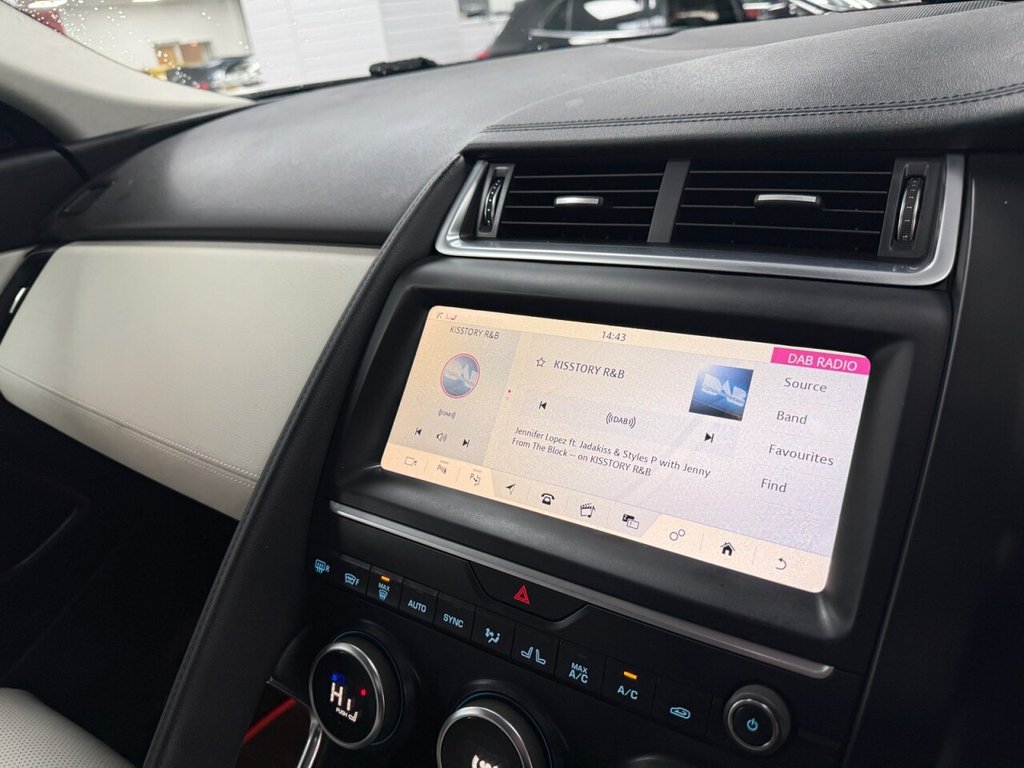 Used Jaguar E-Pace 2020 for sale - 76986146: Photo 46