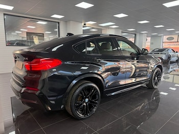 Used BMW X4 2018 for sale - 77952486: Photo