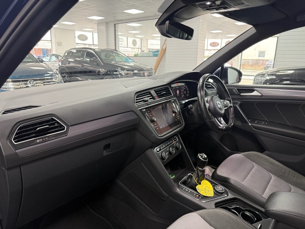Used Volkswagen Tiguan 2017 for sale - 77734363: Photo 14