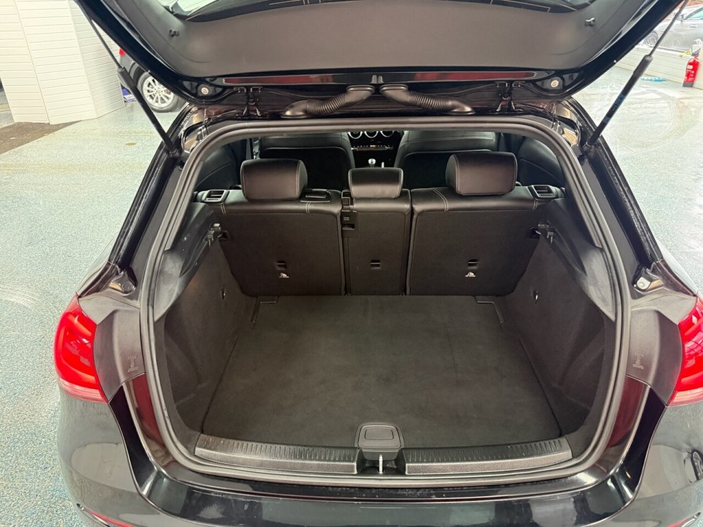 Used Mercedes-Benz A-Class 2019 for sale - 76776643: Photo 10