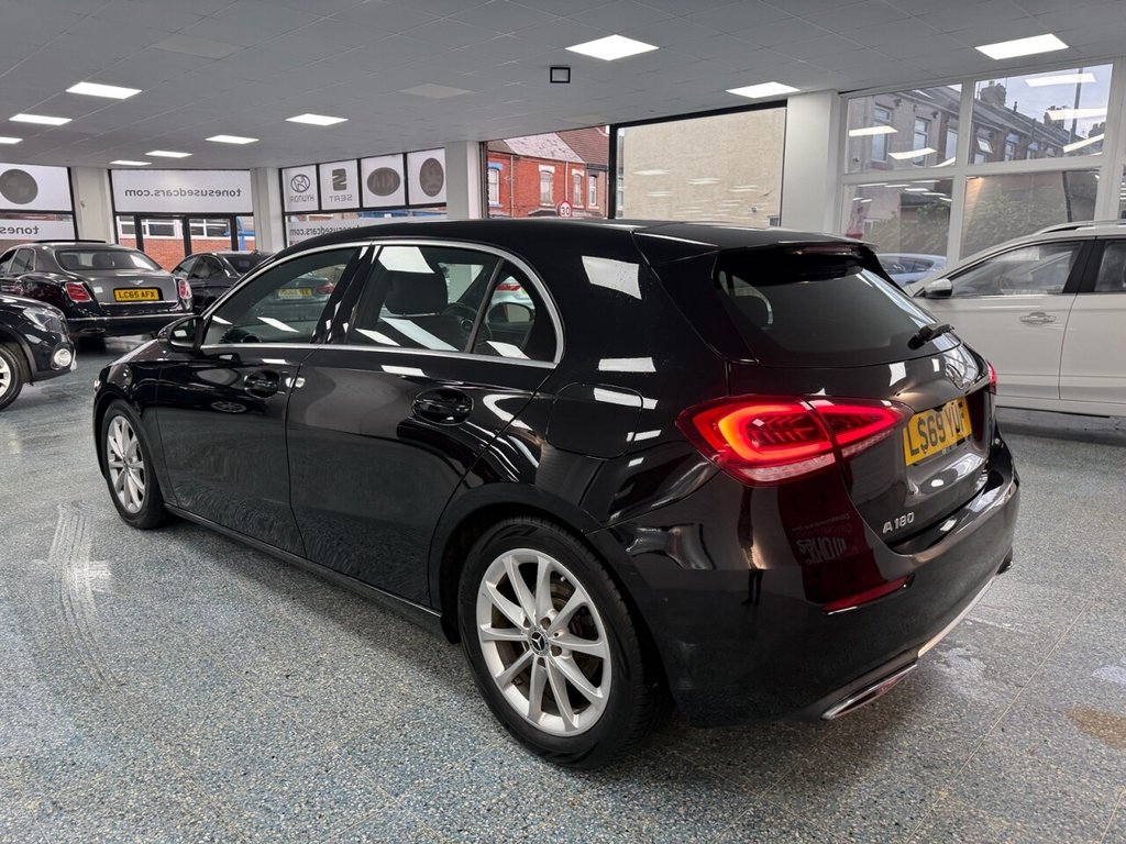 Used Mercedes-Benz A-Class 2019 for sale - 76776643: Photo 12