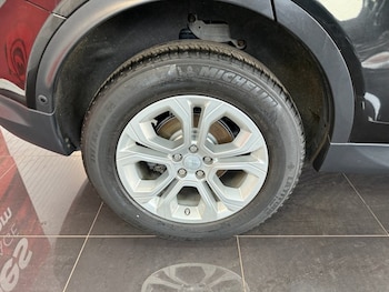 Used Land Rover Discovery Sport 2021 for sale - 79358449: Photo