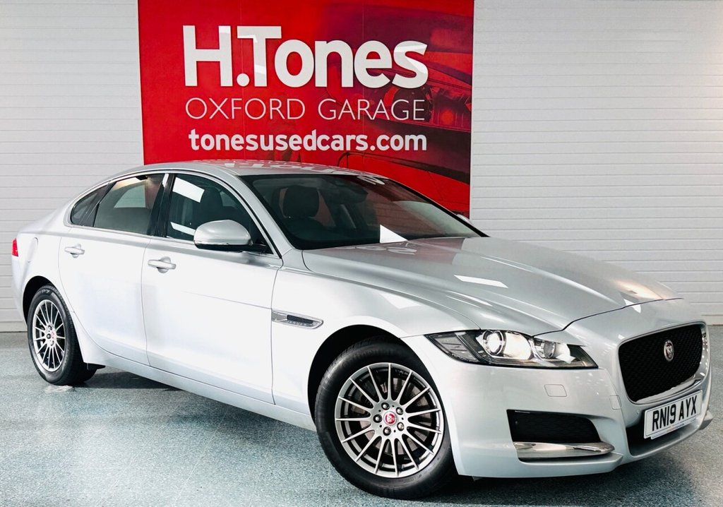 Used Jaguar XF 2019 for sale - 76883067: Photo 1