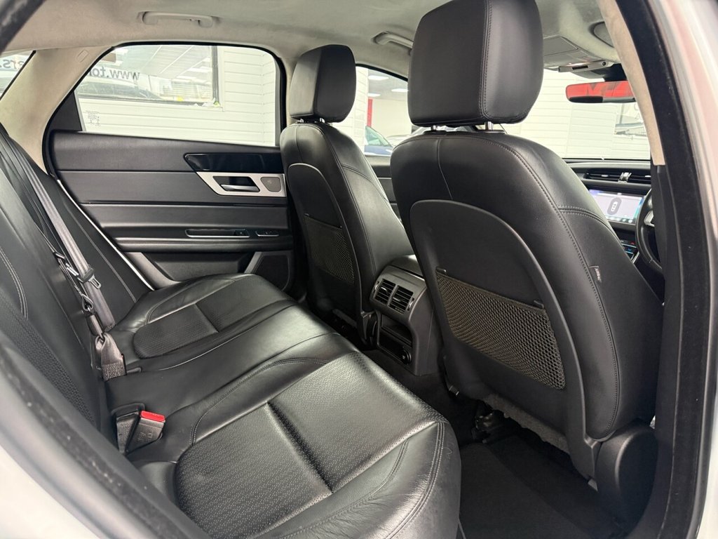 Used Jaguar XF 2019 for sale - 76883067: Photo 12