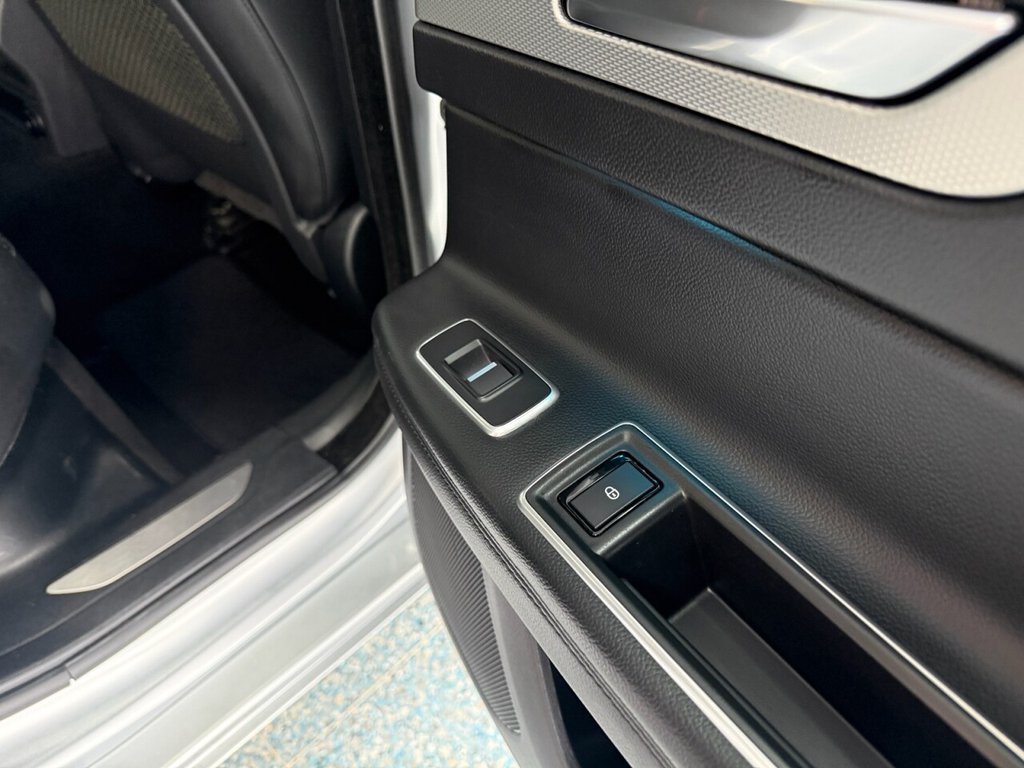 Used Jaguar XF 2019 for sale - 76883067: Photo 13