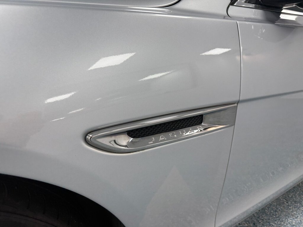 Used Jaguar XF 2019 for sale - 76883067: Photo 19