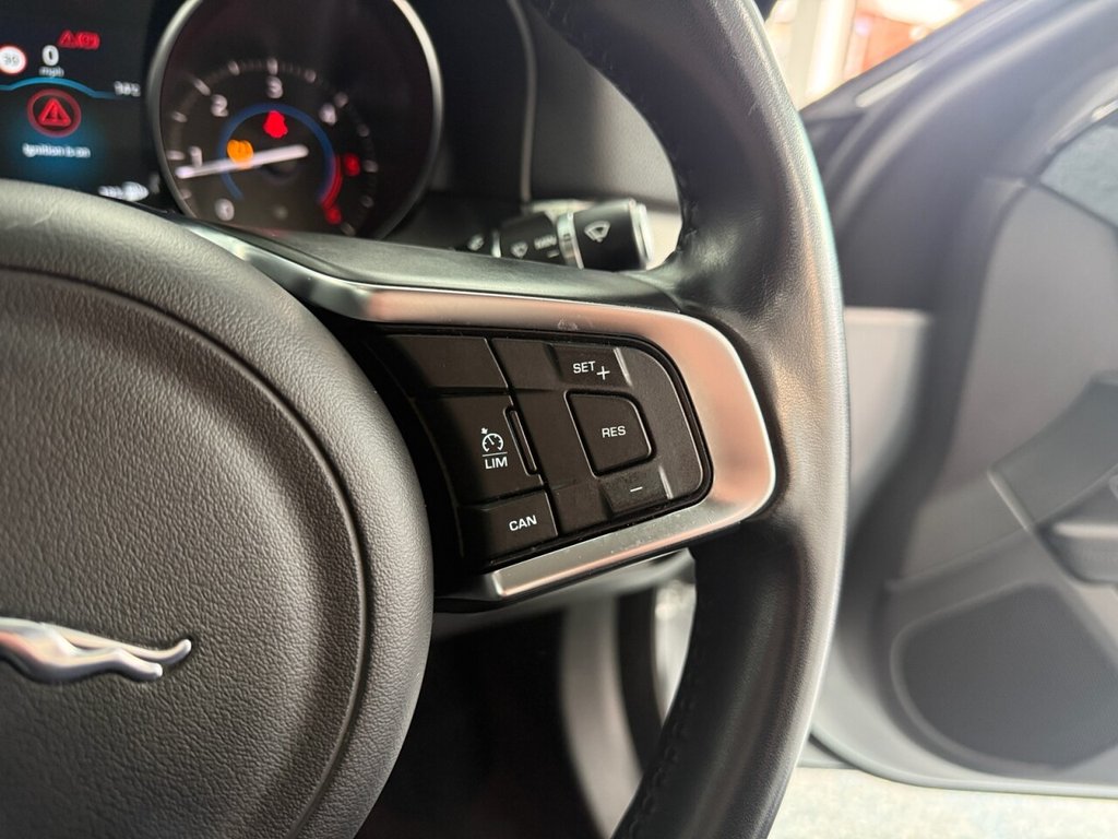 Used Jaguar XF 2019 for sale - 76883067: Photo 30