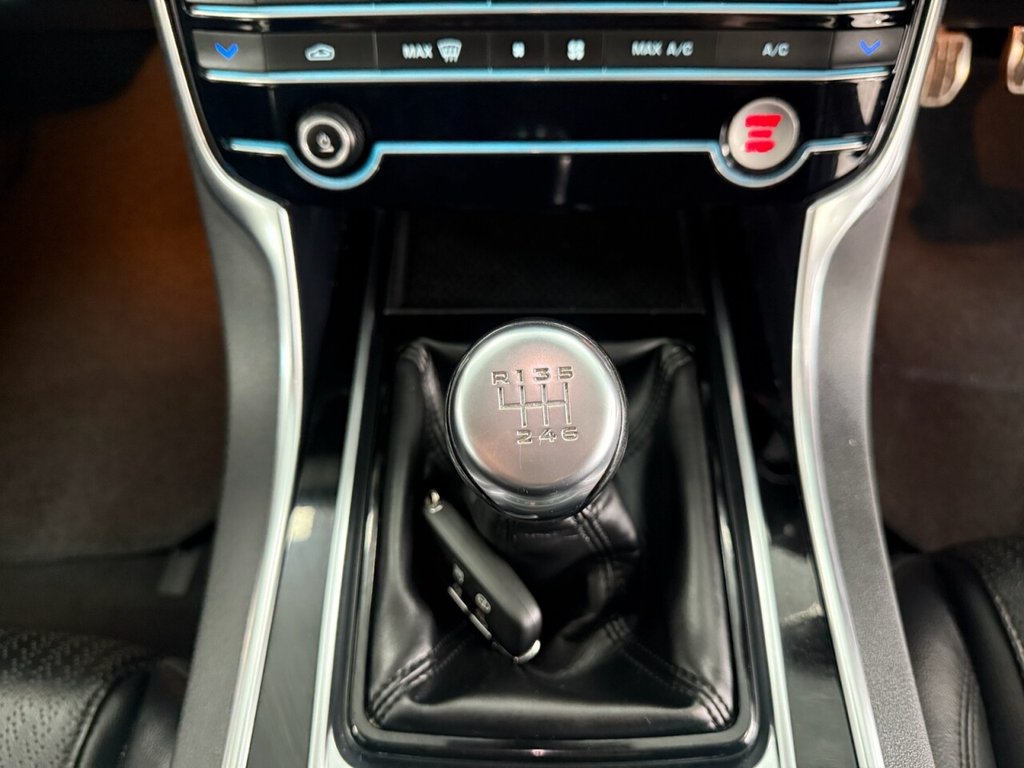 Used Jaguar XF 2019 for sale - 76883067: Photo 41