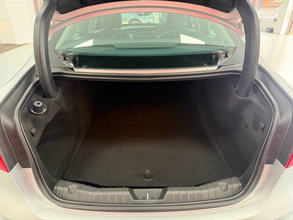 Used Jaguar XF 2019 for sale - 76883067: Photo 7