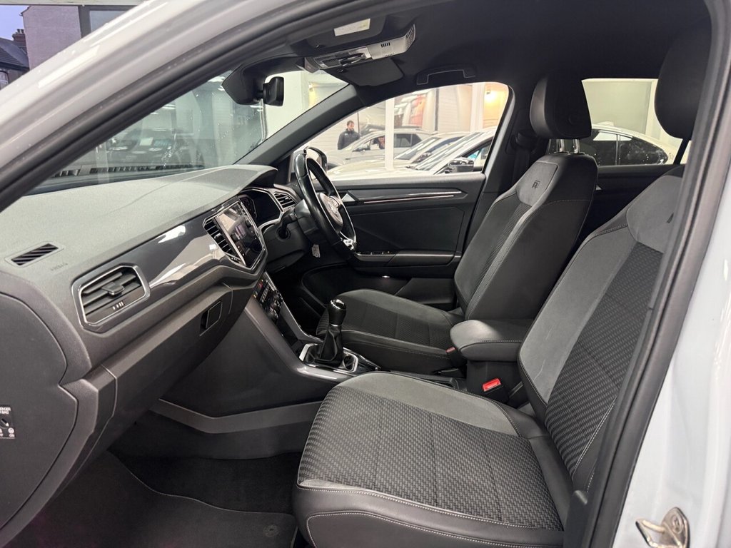 Used Volkswagen T-Roc 2019 for sale - 77356662: Photo 14