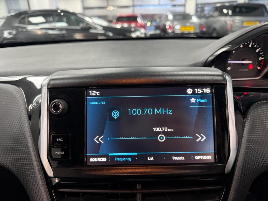 Used Peugeot 2008 2019 for sale - 76783810: Photo 30