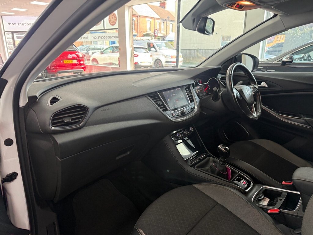 Used Vauxhall Grandland X 2018 for sale - 78082419: Photo 12